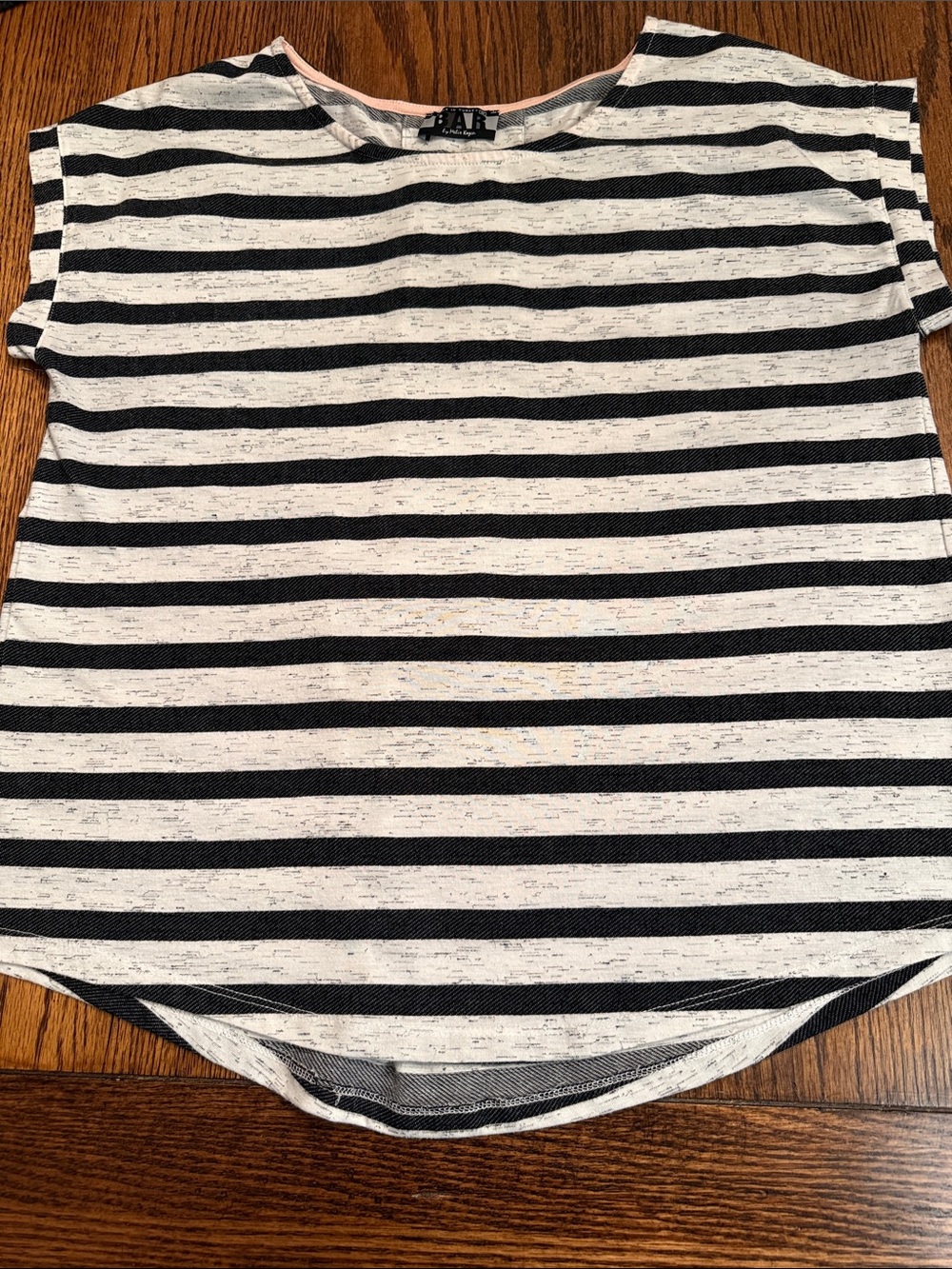 BAR by Melis Kozan Striped Crop Sleeve Lightweight T-Shirt